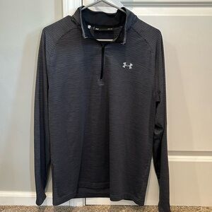 Men’s Under Armour Loose Fit Quarter Zip. Size M. Great condition, worn once.